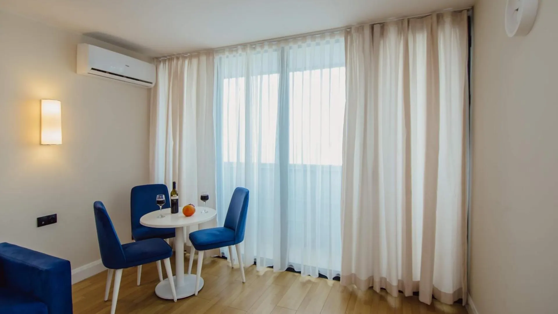 Panorama Luxury Aparthotel Sea View 巴统 0*,