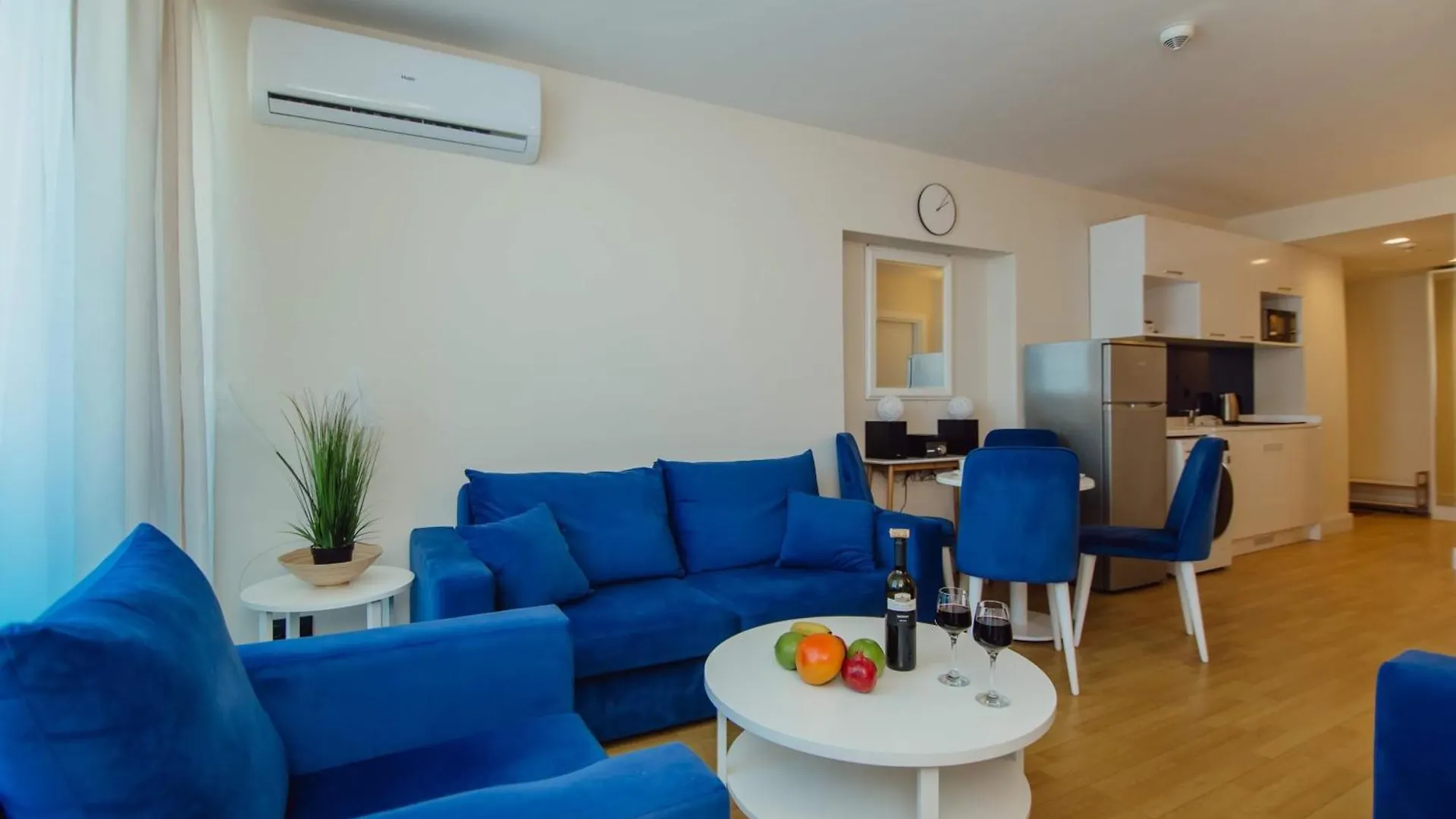 Panorama Luxury Aparthotel Sea View 巴统 公寓