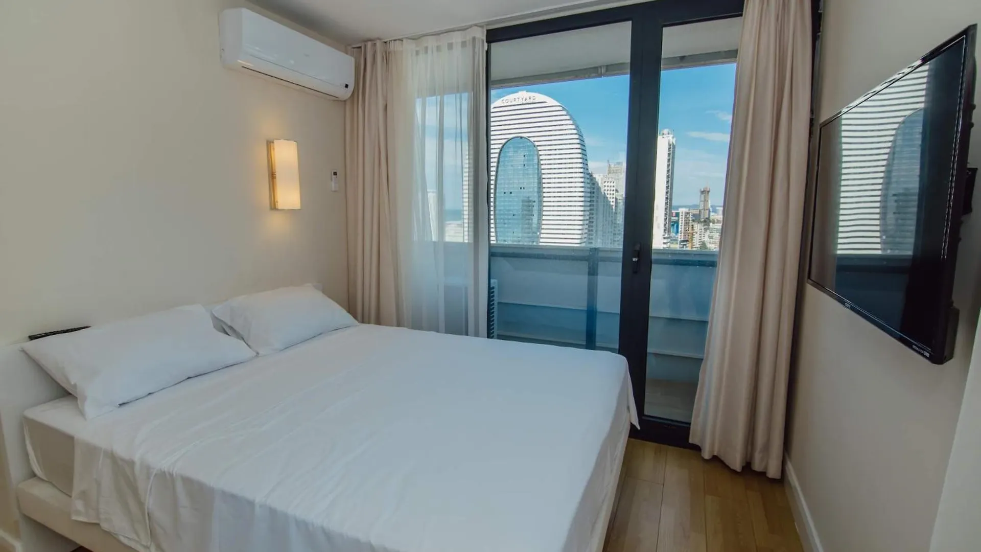 公寓 Panorama Luxury Aparthotel Sea View 巴统 格鲁吉亚